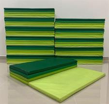 Folding gym mat, green, 78x185 cm