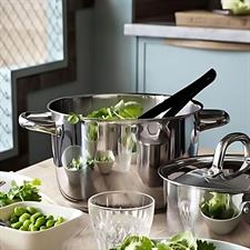 IKEA Pot with lid3 l
