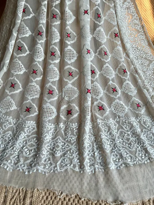 Exquisite Dupata 