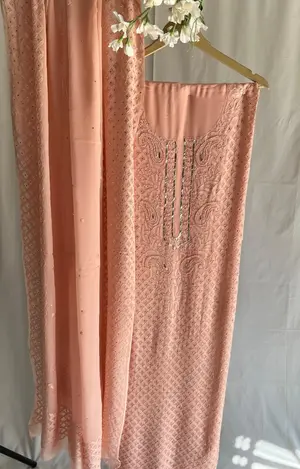 Exclusive Kamdani