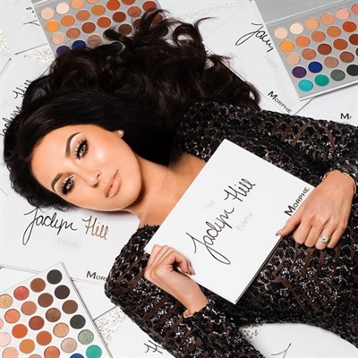 Jaclyn Morphe Eye Shadow Palatte
