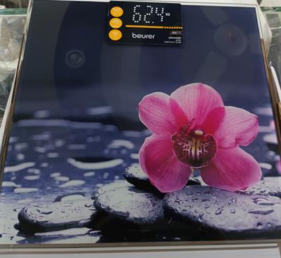 Beurer wellbeing Glass bathroom scale weight machine