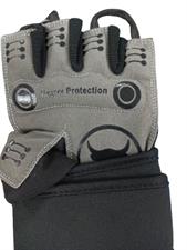 Under Armour Gym Gloves