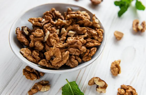 Walnuts (Akhrot) Benefits in Pakistan