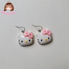 Hello Kitty Earrings 