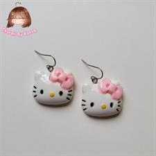Hello Kitty Earrings 