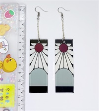 [SOLD OUT] Tanjiro Kamado Hanafuda Earrings 
