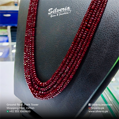 Natural Ruby strand with 5 strings