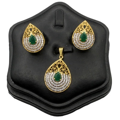 Gold Plated Pendant Set in 925 Sterling Silver