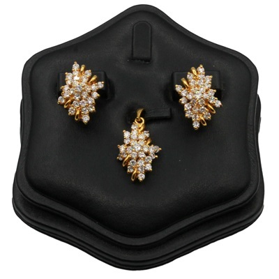 Gold Plated Pendant Set in 925 Sterling Silver