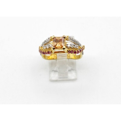 Adorable Centered Champagne Zircon Ring