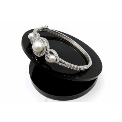 Genuine Fresh Water Cultured Pearls And Zircon Bracelet In 925 Sterling Silver