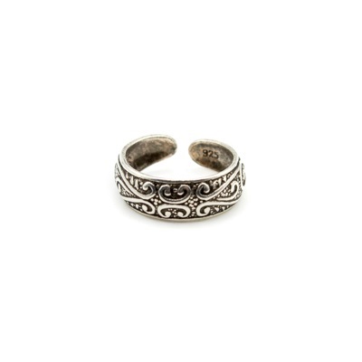 Toe Ring