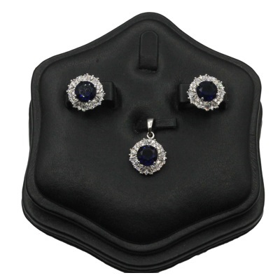 Centered Blue Zircon Silver Pendant Set