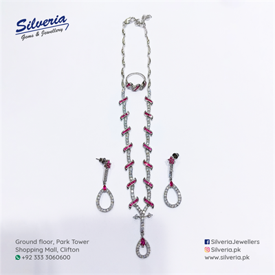 Necklace set in 925 Sterling Silver