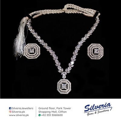 Necklace Set with zircons
