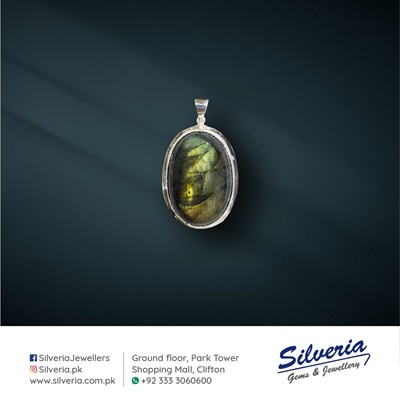 Natural Labradorite stone pendant