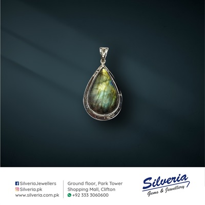 Natural Labradorite stone pendant