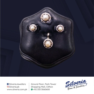 Genuine freshwater cultured pearls pendant sets in 925 Sterling Silver 