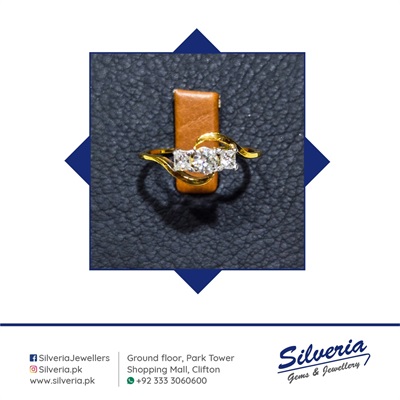 18kt Gold and Diamond Ring