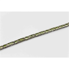 Tennis bracelet with square and round shaped green zircon