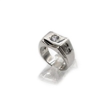 Adorable Silver Ring For Gents