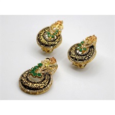 Beautiful And Flawless Gold Plated Pendant Set