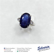Rings with natural blue Sapphire in 925 Sterling Silver