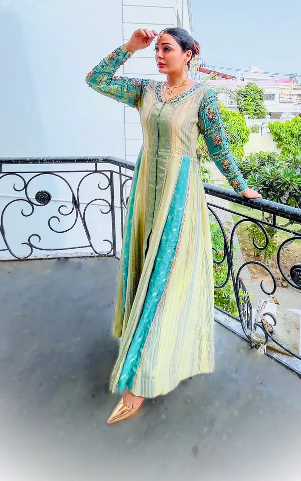 Zareen Noor- A Modern Heirloom 