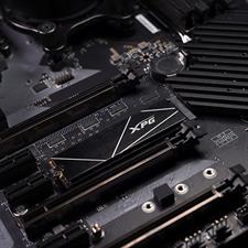 XPG GAMMIX S70 BLADE 4TB PCIe Gen4x4 M.2 2280 Solid State Drive