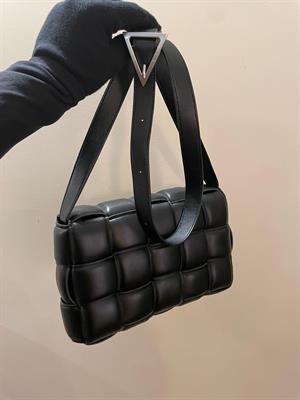 Bottega Veneta Padded Cassette leather crossbody bag - 26cm 
