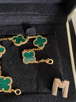 VCA Bracelet Green - 15Carat - With Box