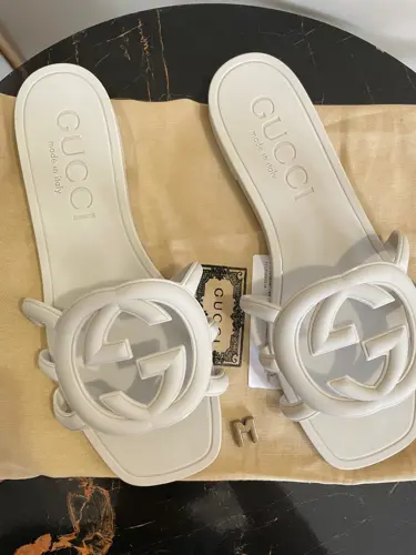 Gucci rubber slides - Size 37