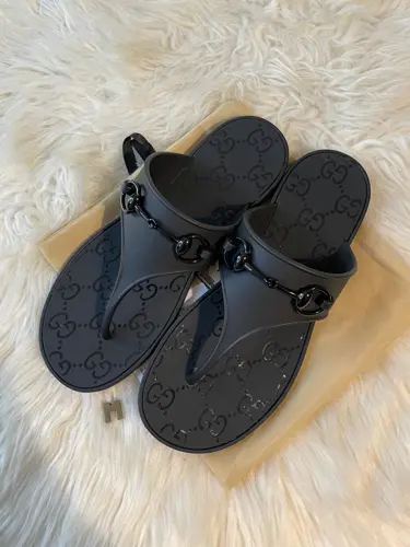 Gucci rubber thongs Black - Size 38 