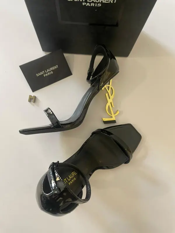 YSL heels Size 36