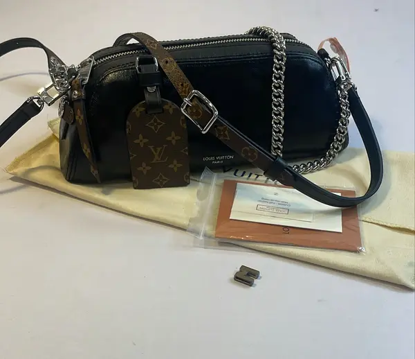 LV Pochette Vibe bag - 25cm 