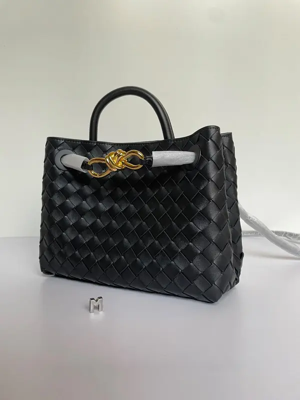 Bottega Andiamo Black 25cm 