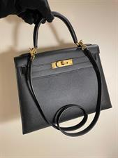 Hermes Kelly 28cm with gold HW- 19carat 