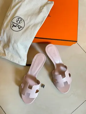 Hermes Oasis Size 39 