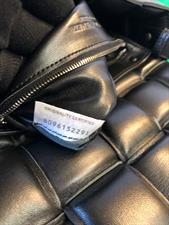 Bottega Veneta Padded Cassette leather crossbody bag - 26cm 