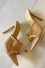 Rossi net 37 heels
