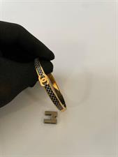 Chanel Bangle Gold - Size 16