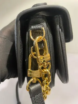 LV Pochette Metis East West - 21.5cm 