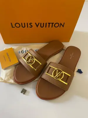 LV Slides - Size 39 