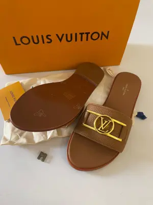 LV Slides - Size 39 