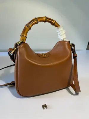 Gucci diana bamboo top handle bucket bag Tan - 20 x 23cm 