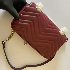 Gucci Marmont bag 22cm 