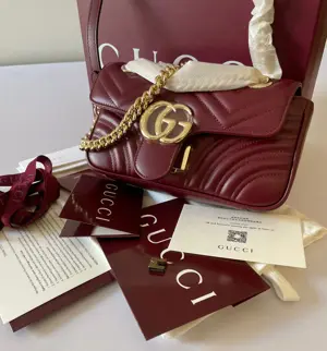 Gucci Marmont bag 22cm 