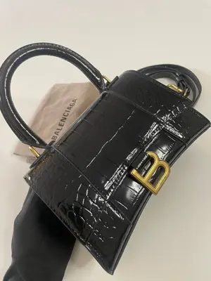 Balenciaga Hourglass Bag - 18.5cm