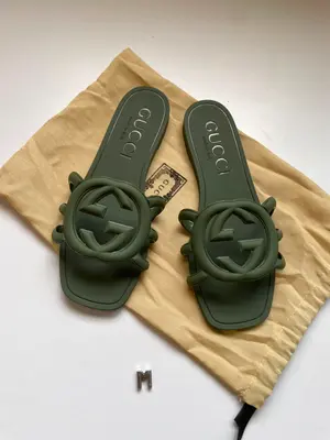 Gucci Jelly flats - Size 36 ( Good for 37 )